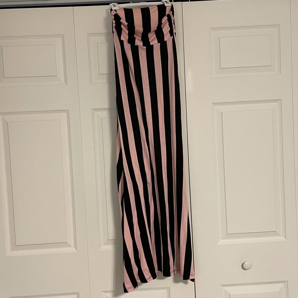 maxi skirt